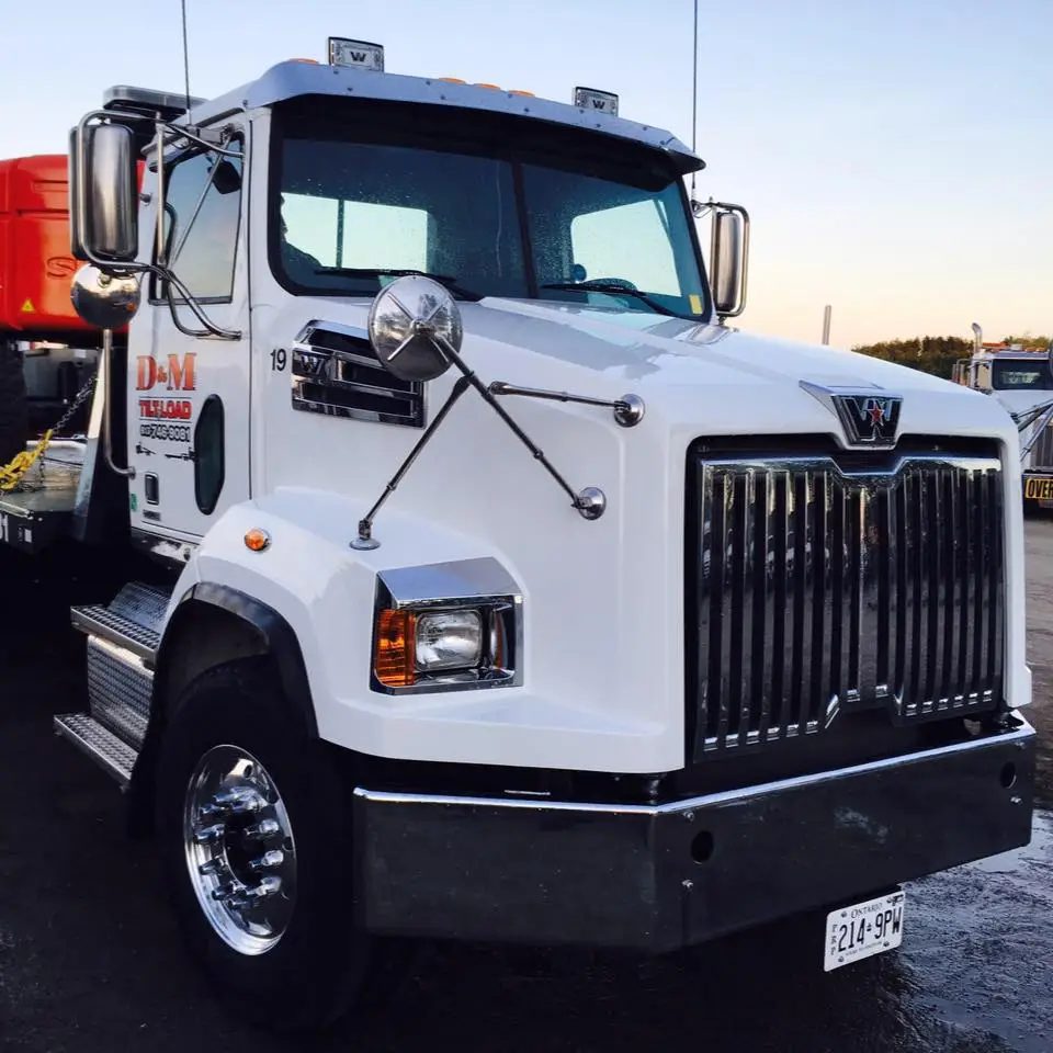 D&M Tilt ‘n Load Truck